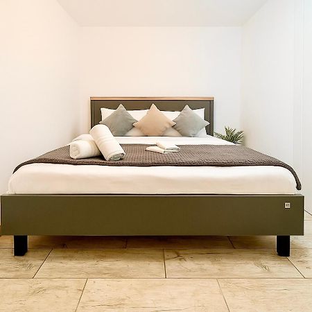 Temple 3 Apartment Букурещ Екстериор снимка