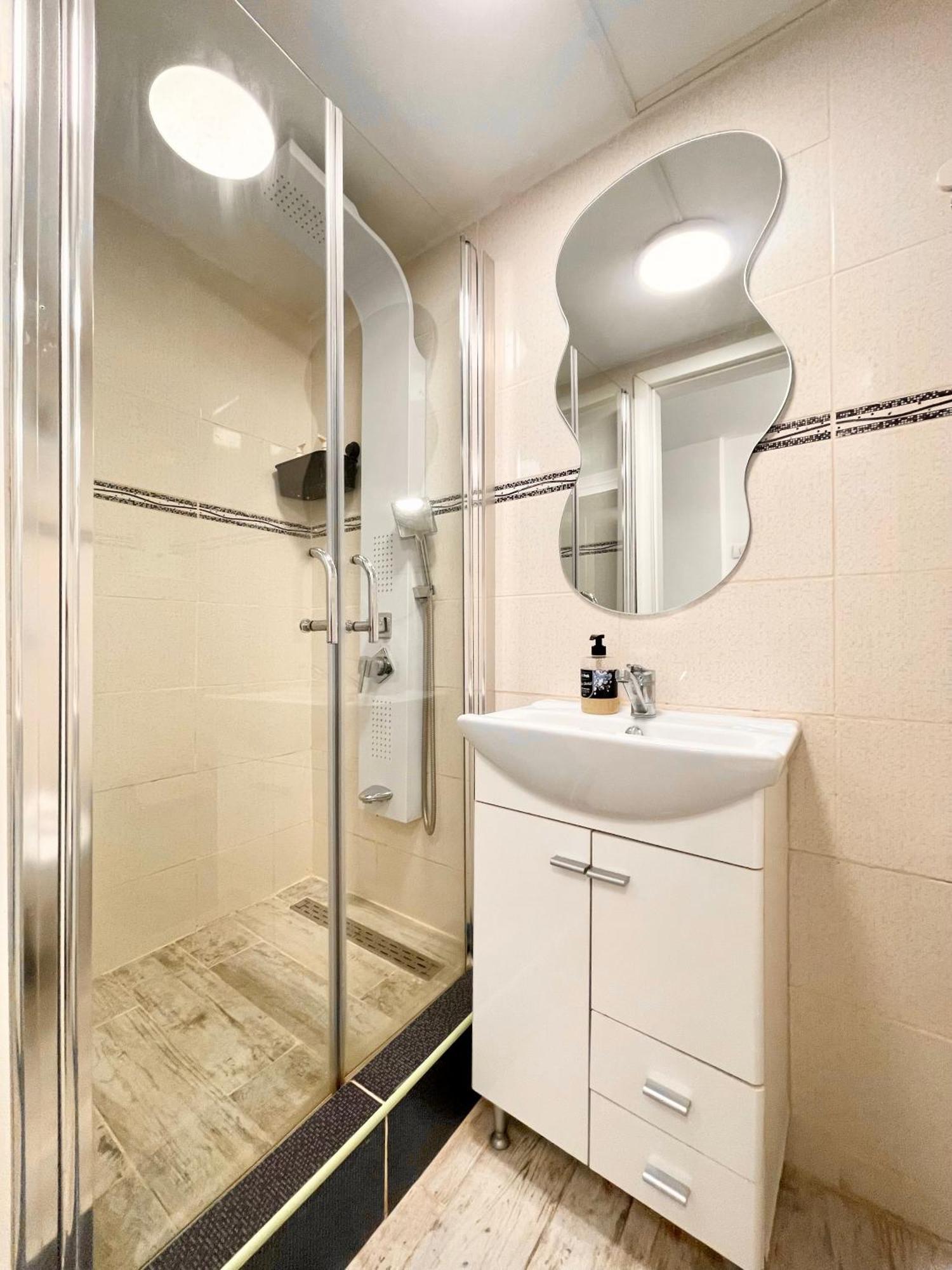 Temple 3 Apartment Букурещ Екстериор снимка