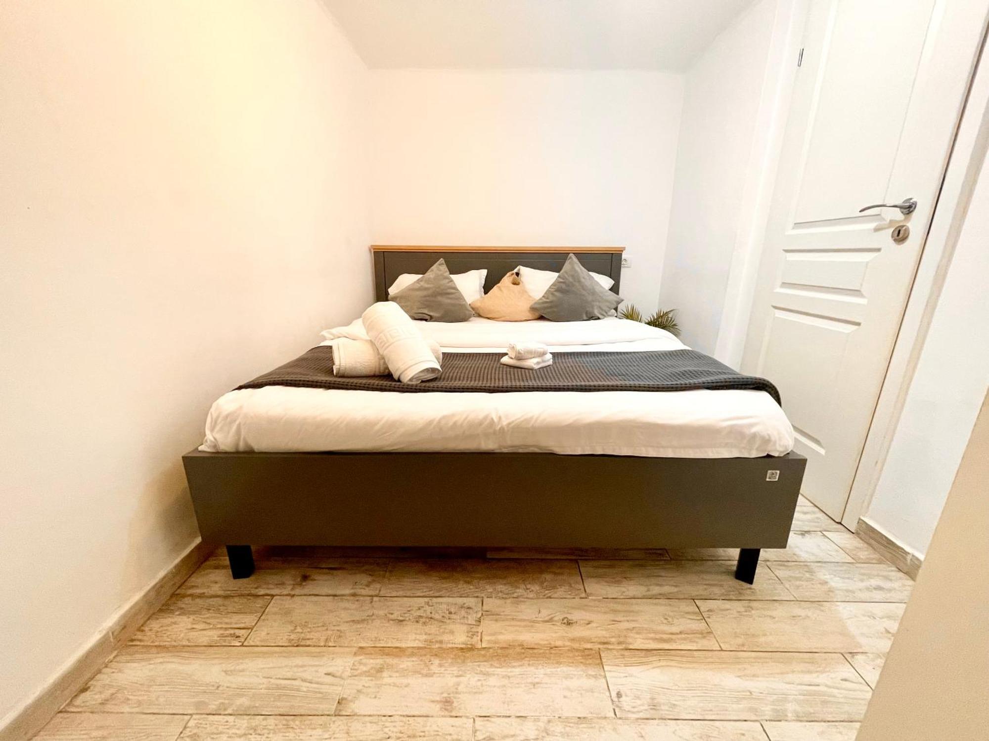 Temple 3 Apartment Букурещ Екстериор снимка